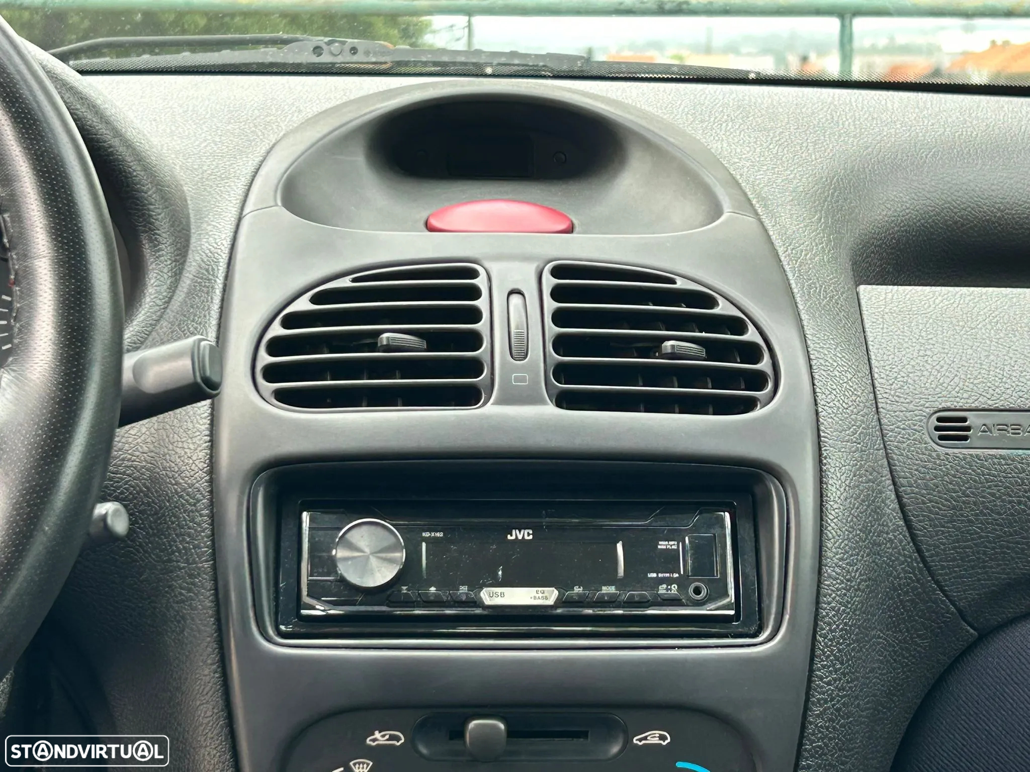 Peugeot 206 1.1 Color Line - 10