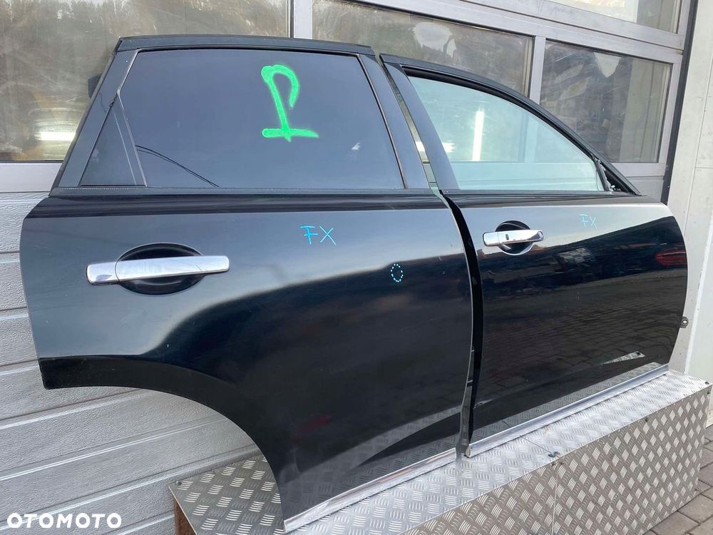 INFINITI FX35 FX45 DRZWI PRZÓD TYŁ PRAWE FX KH3 - 3