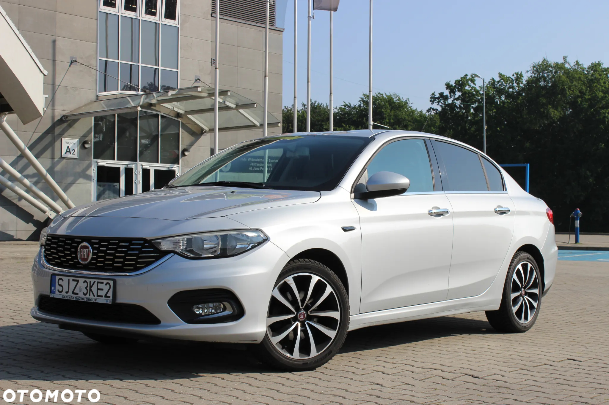 Fiat Tipo - 12