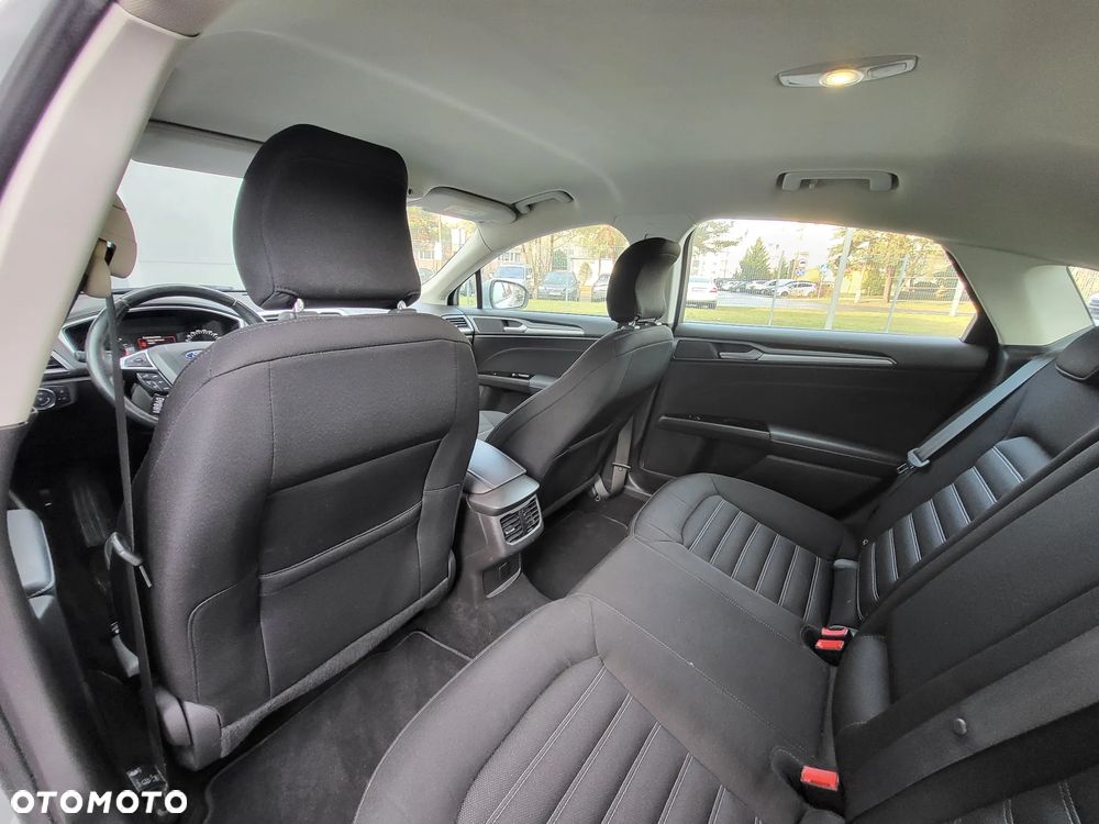 Ford Mondeo 2.0 TDCi Titanium PowerShift - 19