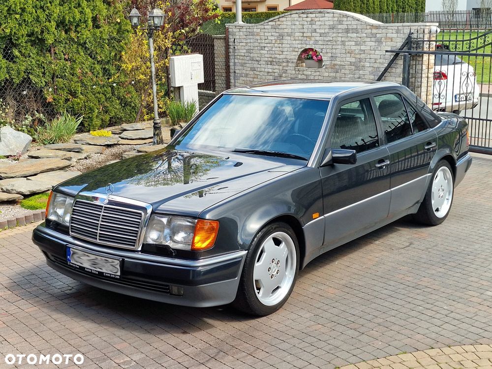 Mercedes-Benz W124 (1984-1993) - 2