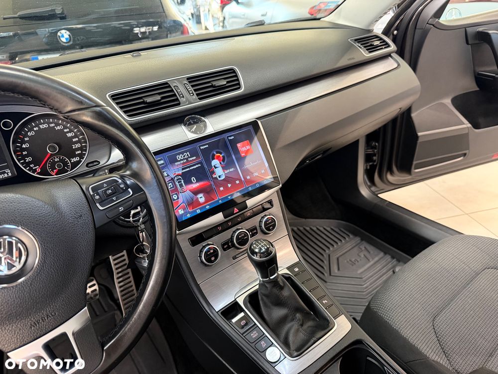 Volkswagen Passat 1.4 TSI Trendline - 25