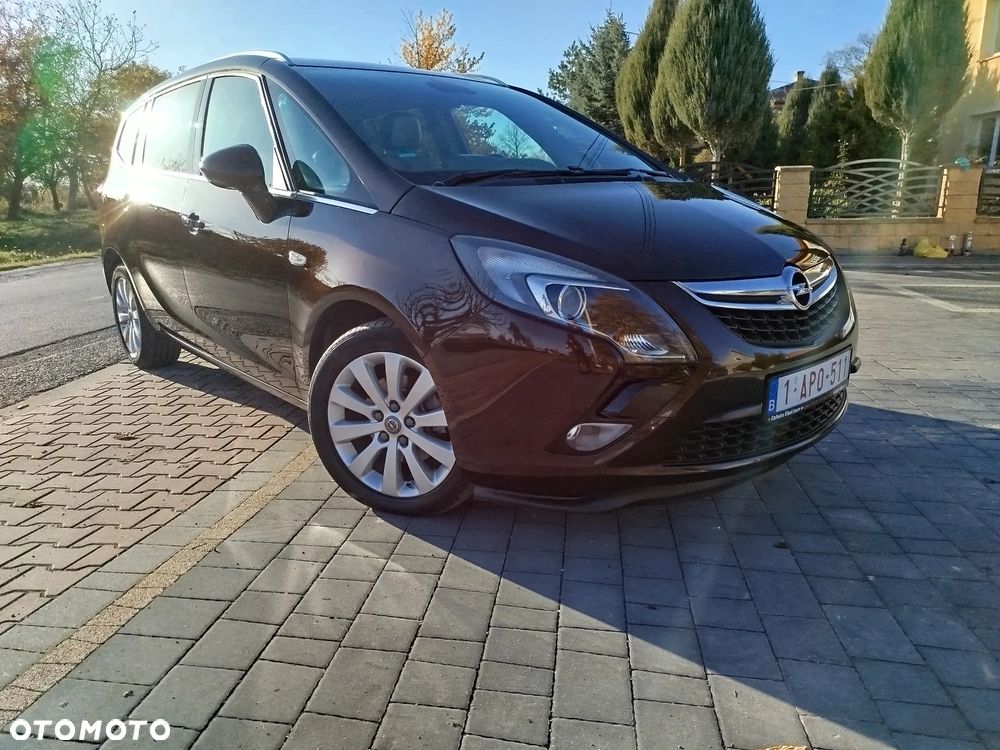 Opel Zafira 2015 photo 4
