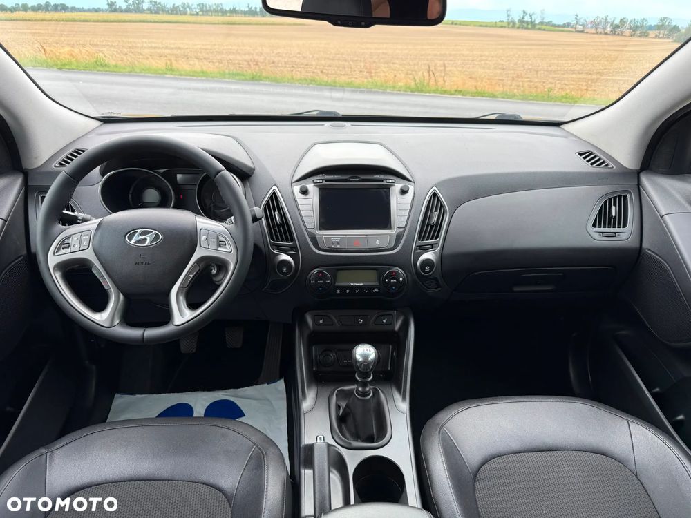 Hyundai ix35 2.0 CRDi 4WD Premium - 11