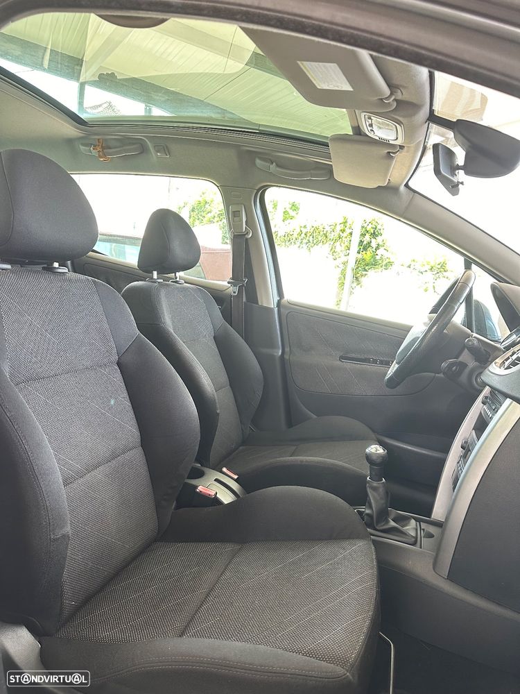 Peugeot 207 SW 1.4 Sport - 23
