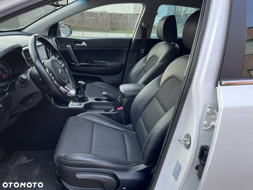 Kia Sportage - 23