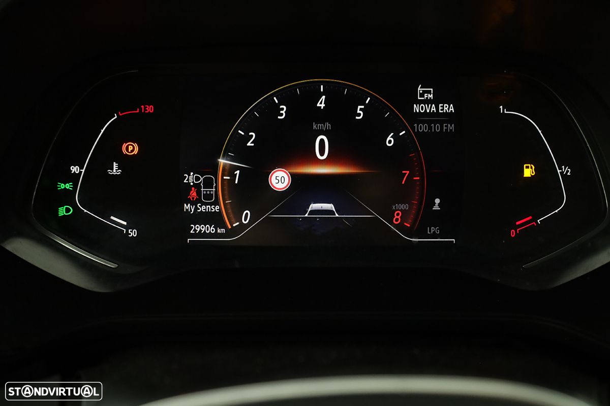 Renault Captur 1.0 TCe Techno Bi-Fuel - 16