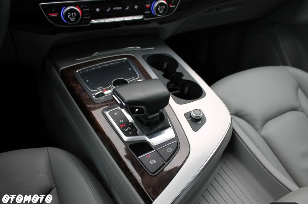 Audi Q7 50 TDI Quattro Tiptronic - 16
