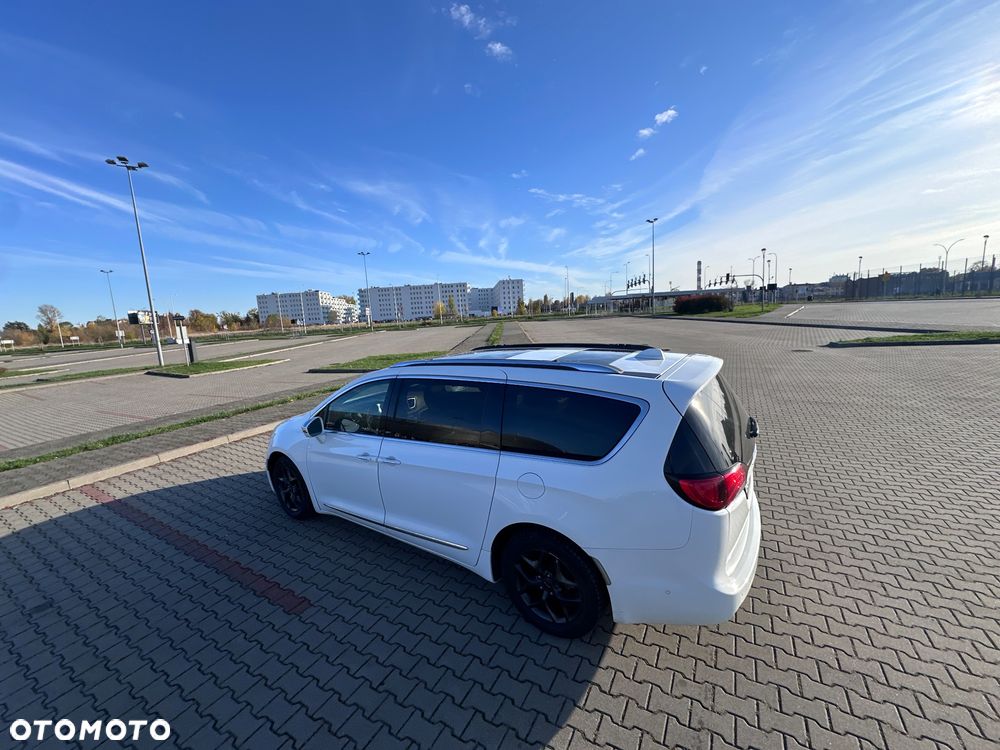 Chrysler Pacifica