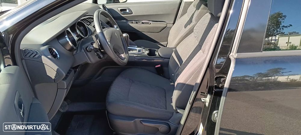 Peugeot 3008 1.6 e-HDi SE Style 2-Tronic - 5