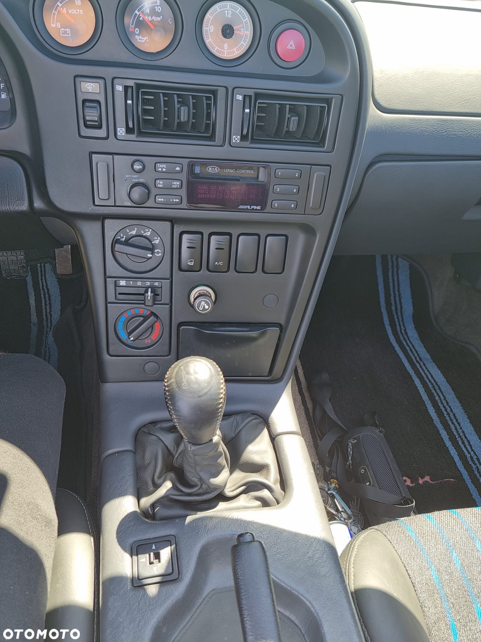 Kia Elan - 11