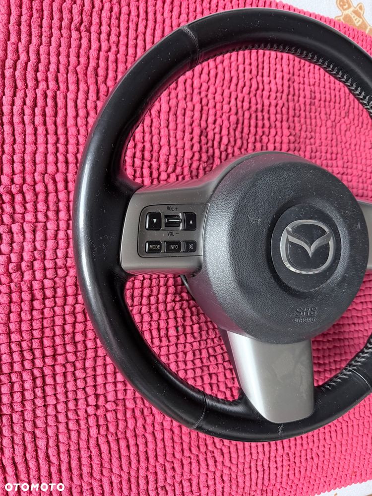 Mazda 3 5 6 koło dojazdowe 16cali T125/70 R16 Mazda 6 GH 2008/2010r kierownica air bag stan b.dobry kierownice Mazda 2 dy de 3 BK bl bp 5 CR CW 6 gg GY GJ cx-5 cx-3  plastiki wloty powietrza lampa tył lewa lub prawa strona Europejska stan b.dobry oryginalna w 100% sprawne oraz inne części - 16