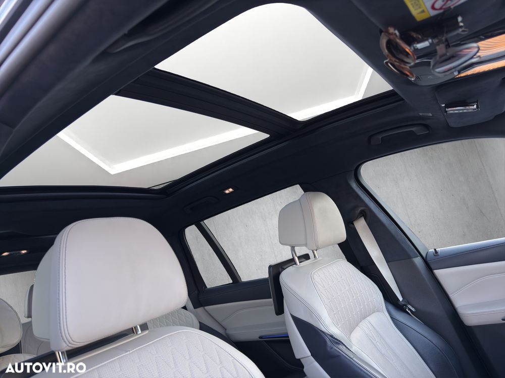 BMW X7 - 22