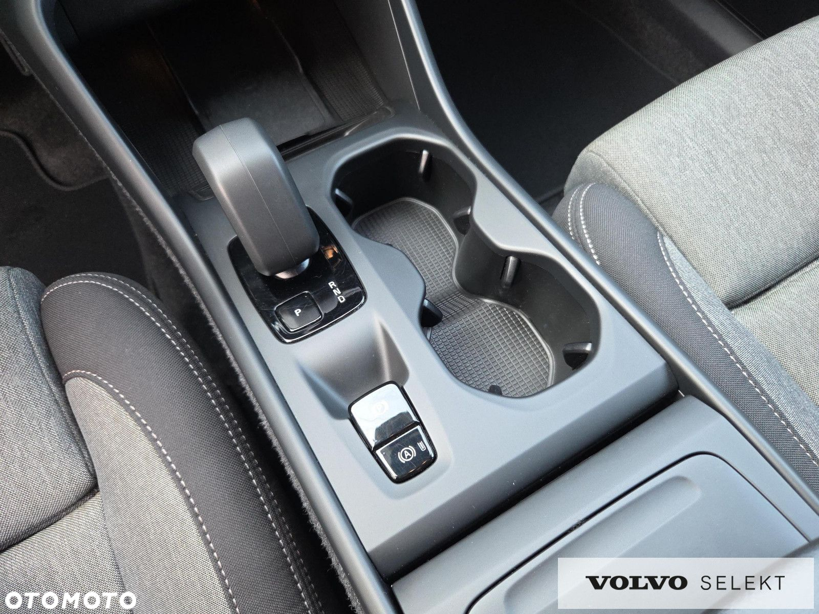 Volvo XC 40 - 15