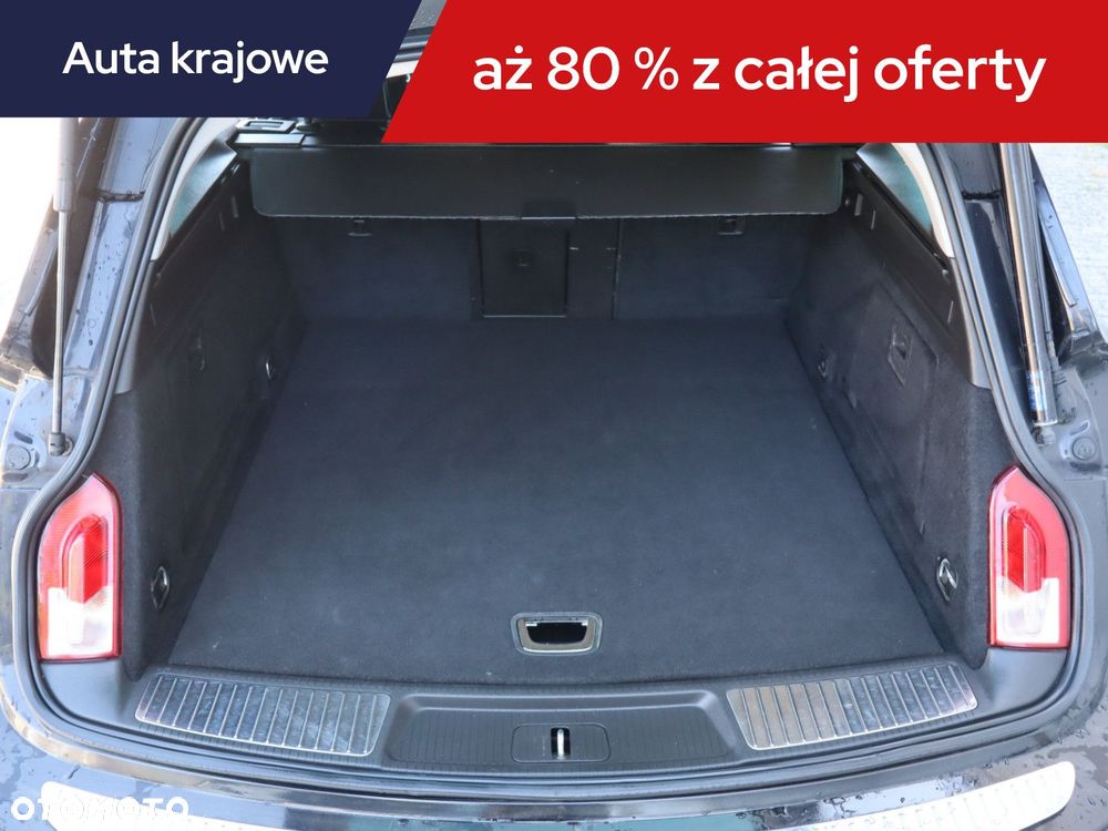 Opel Insignia - 16