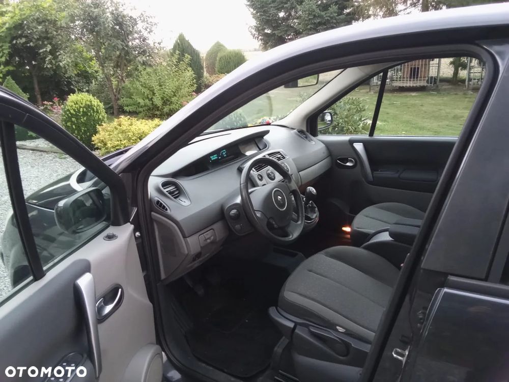 Renault Scenic - 22
