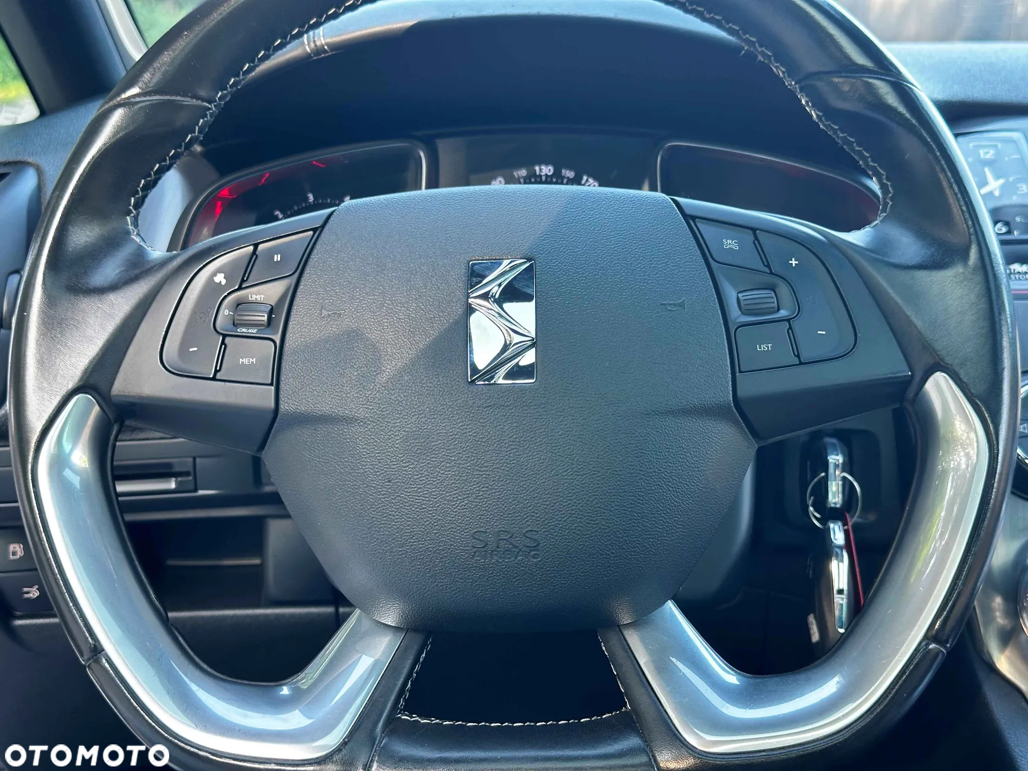DS Automobiles DS 5 - 28