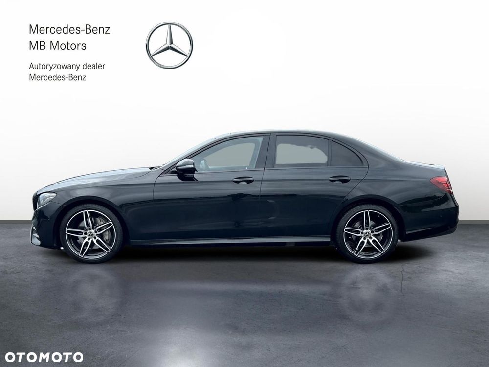 Mercedes-Benz Klasa E 220 d 4Matic 9G-TRONIC AMG Line - 3