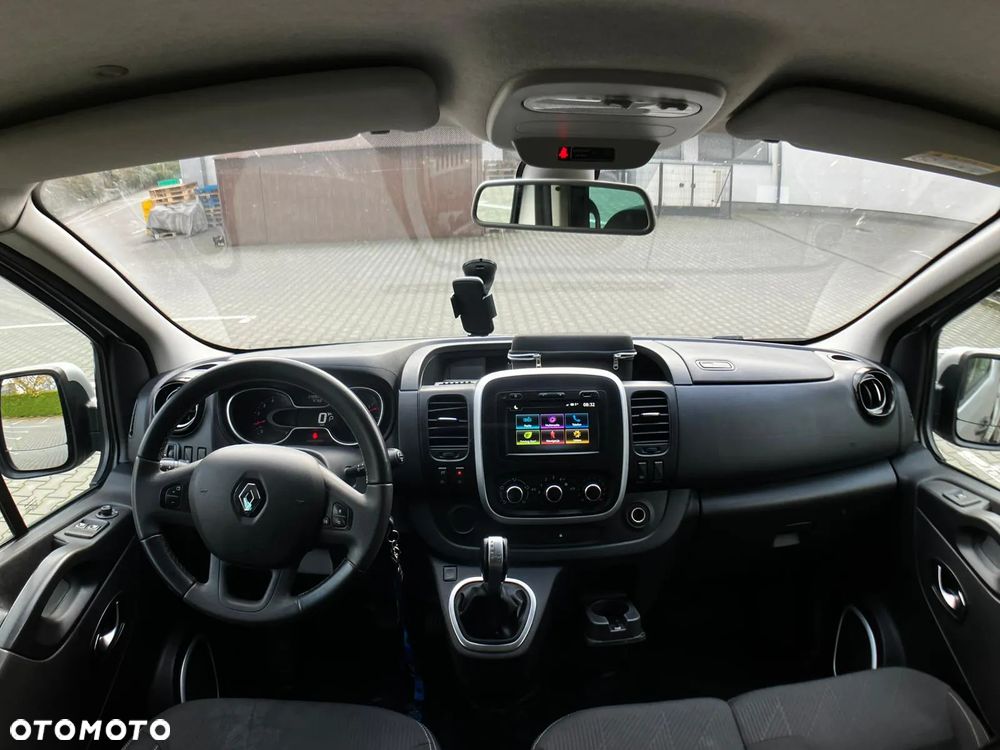 Renault Trafic Grand 2.0 dCi EDC - 6