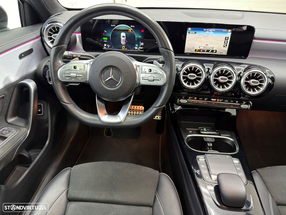 Mercedes-Benz A 250 e 8G-DCT Edition AMG Line - 22