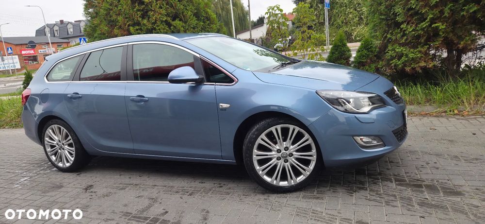 Opel Astra 1.4 Turbo Sports Tourer 150 Jahre - 18
