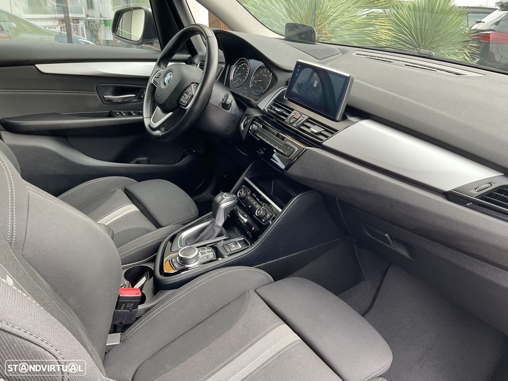 BMW 225xe Active Tourer Advantage - 35