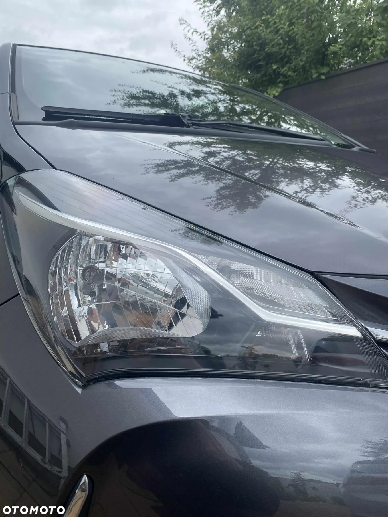 Toyota Yaris - 12
