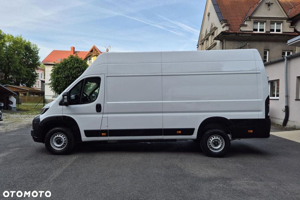 Opel Movano Heavy L4H3 AT8 2.2 180KM - 7