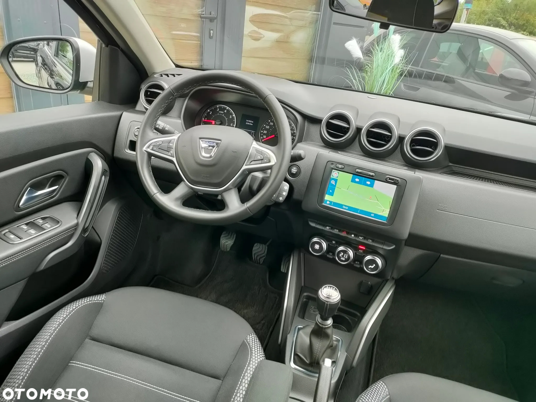 Dacia Duster TCe 150 2WD GPF Sondermodell Adventure - 24