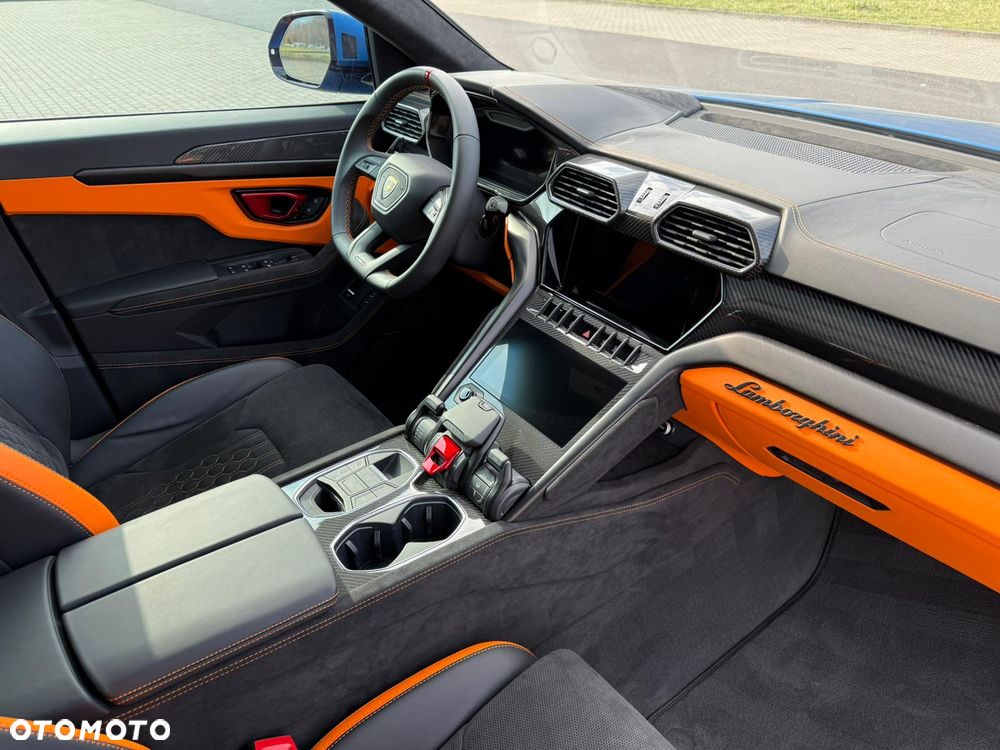 Lamborghini Urus - 7