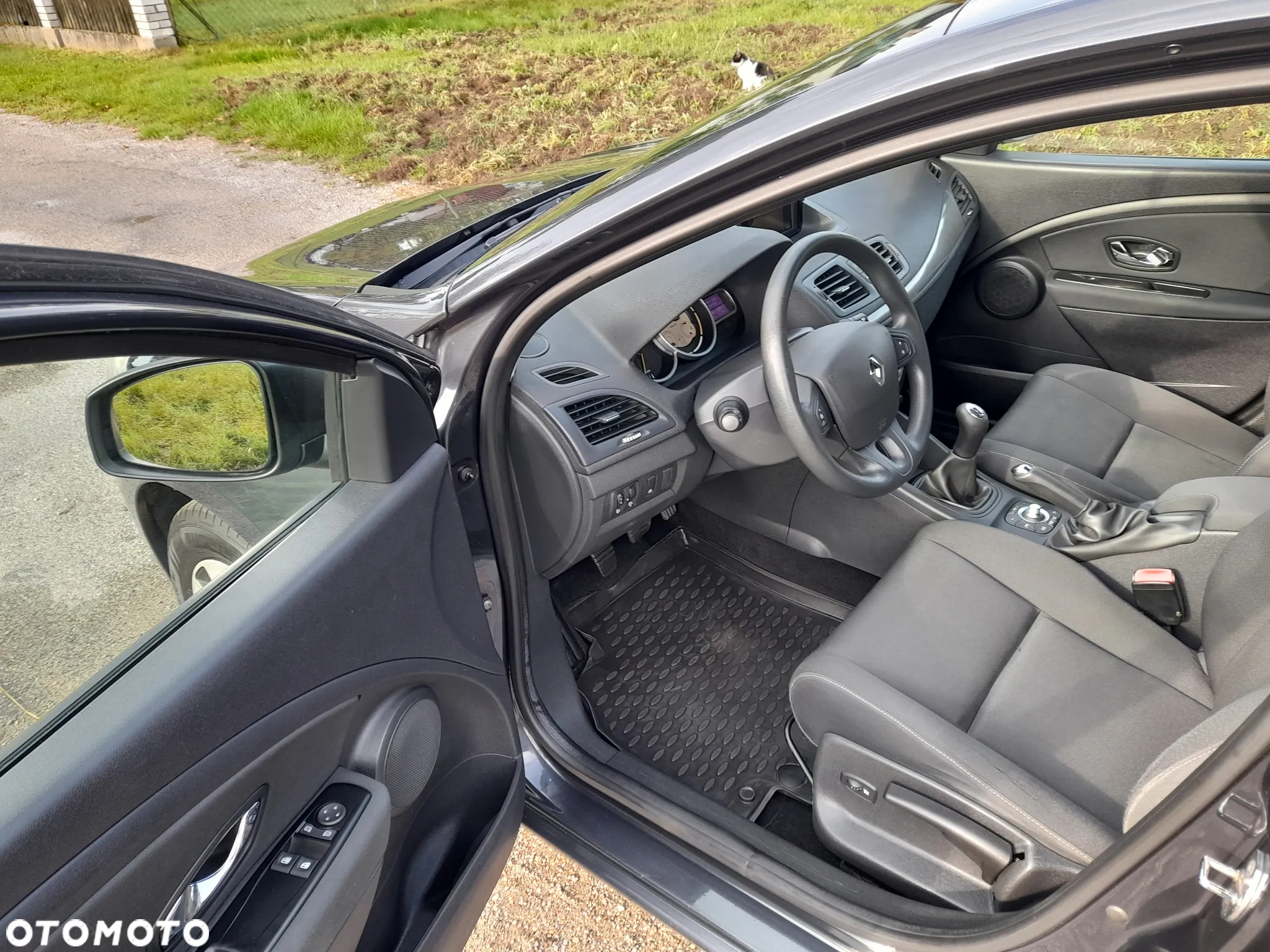 Renault Megane 1.6 16V 100 J'taime - 7