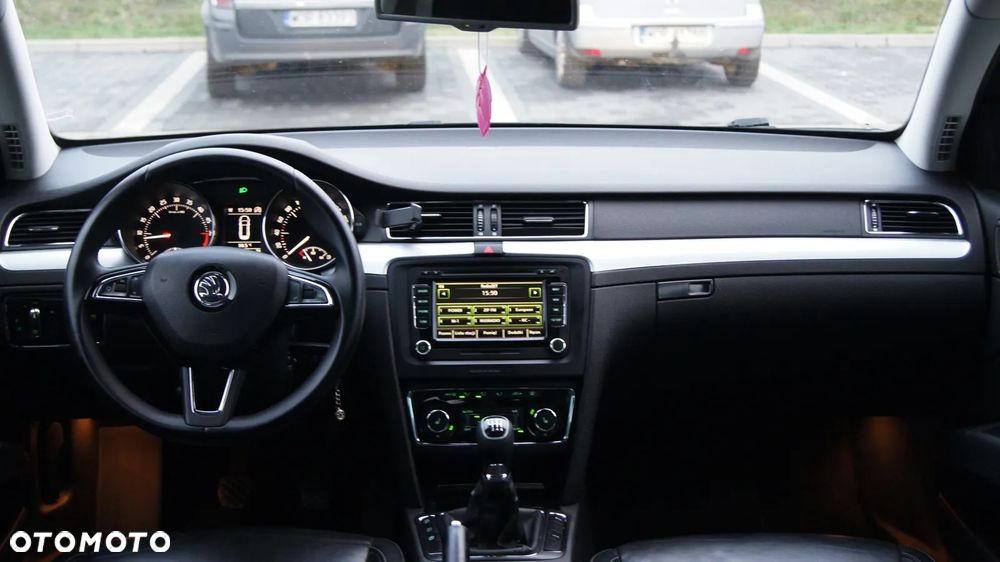 Skoda Superb 1.6 TDI Active Greenline - 16