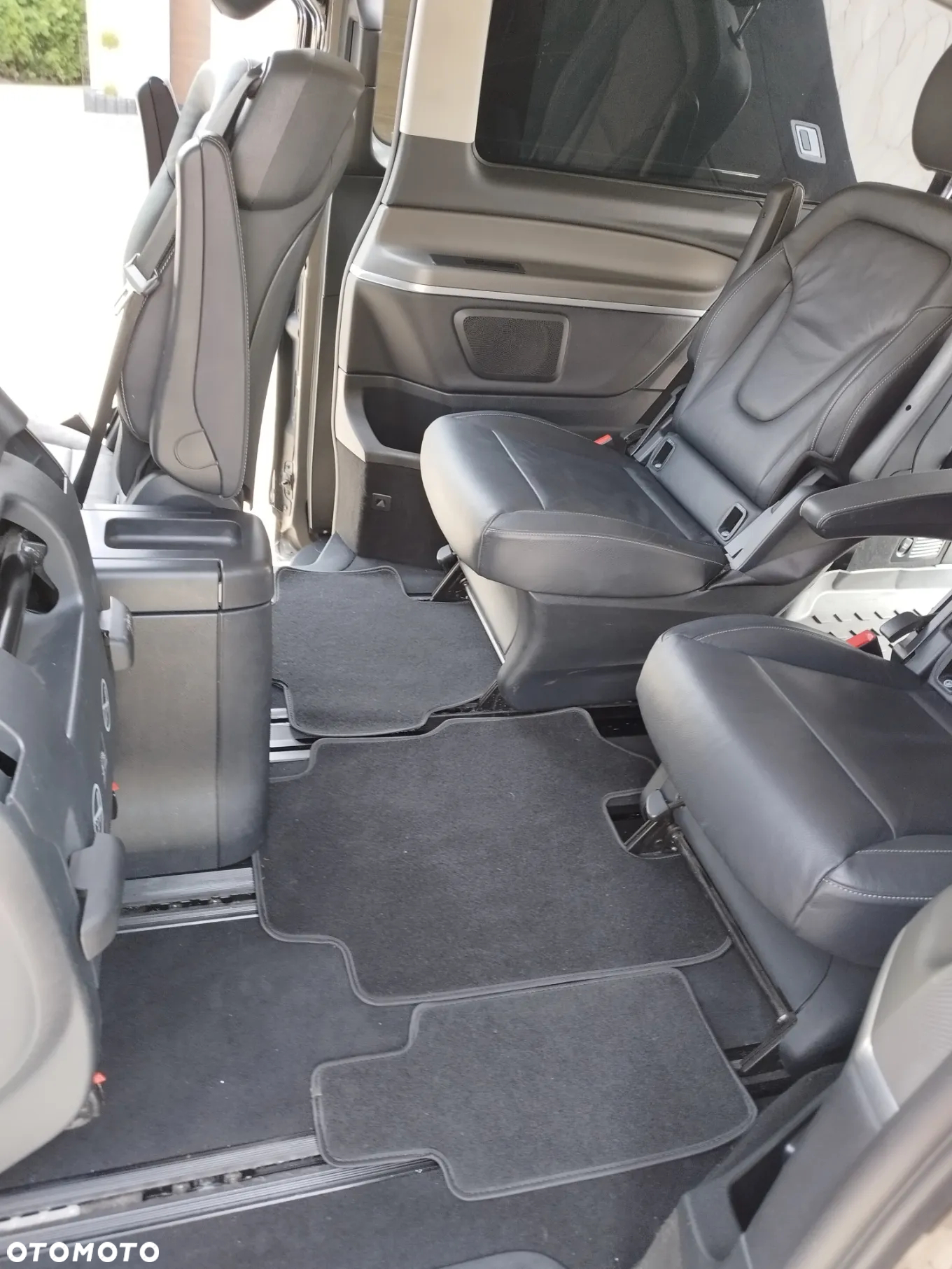 Mercedes-Benz Klasa V 250 d 4-Matic Avantgarde 7G-Tronic (ekstra d³) - 35