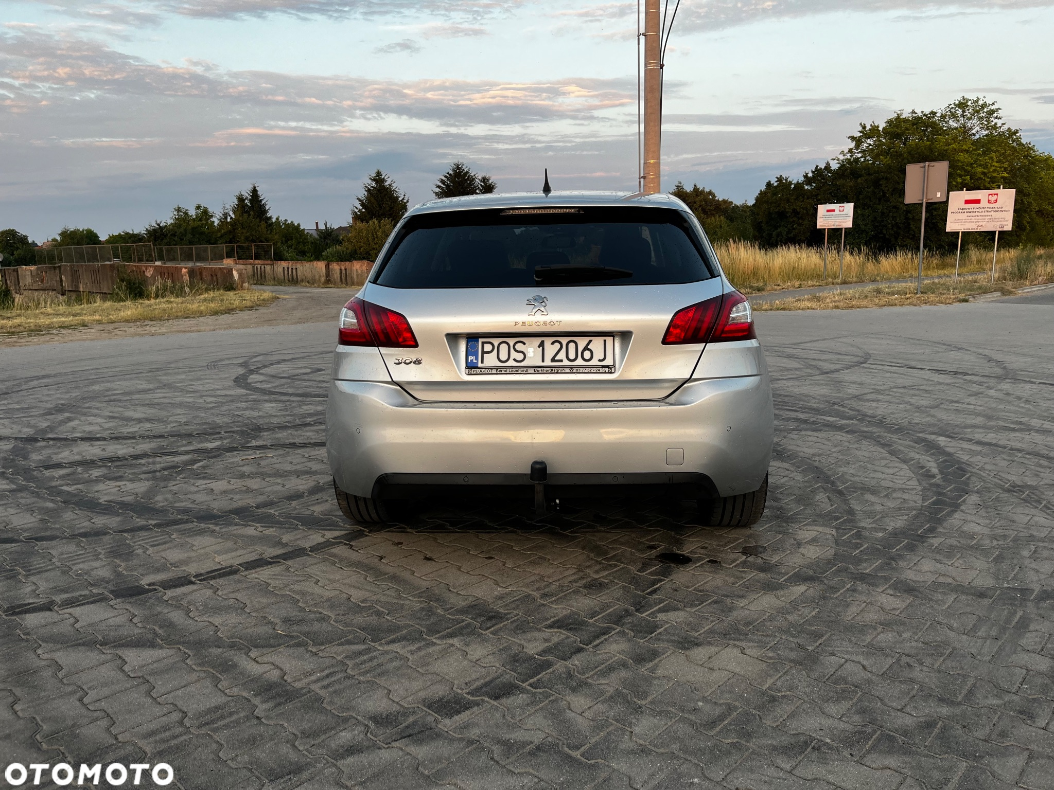 Peugeot 308 1.6 e-HDi Access S&S - 5