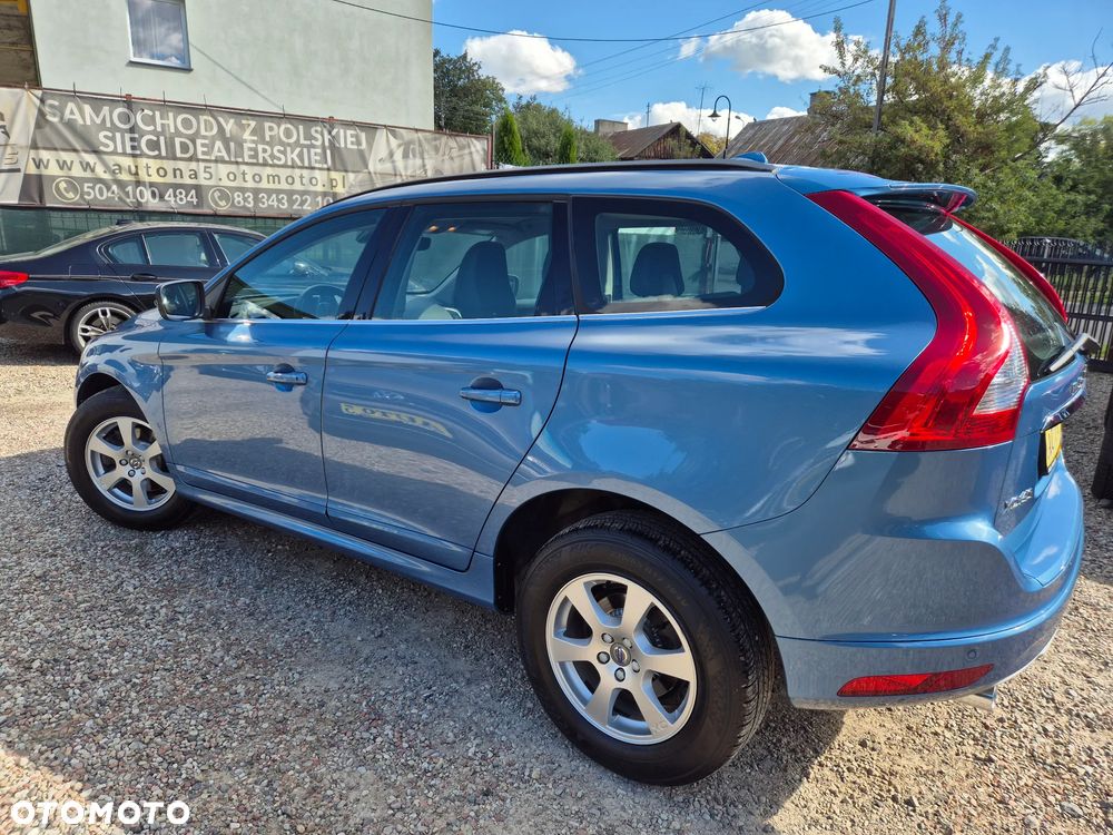 Volvo XC 60 D3 Drive-E Momentum - 8