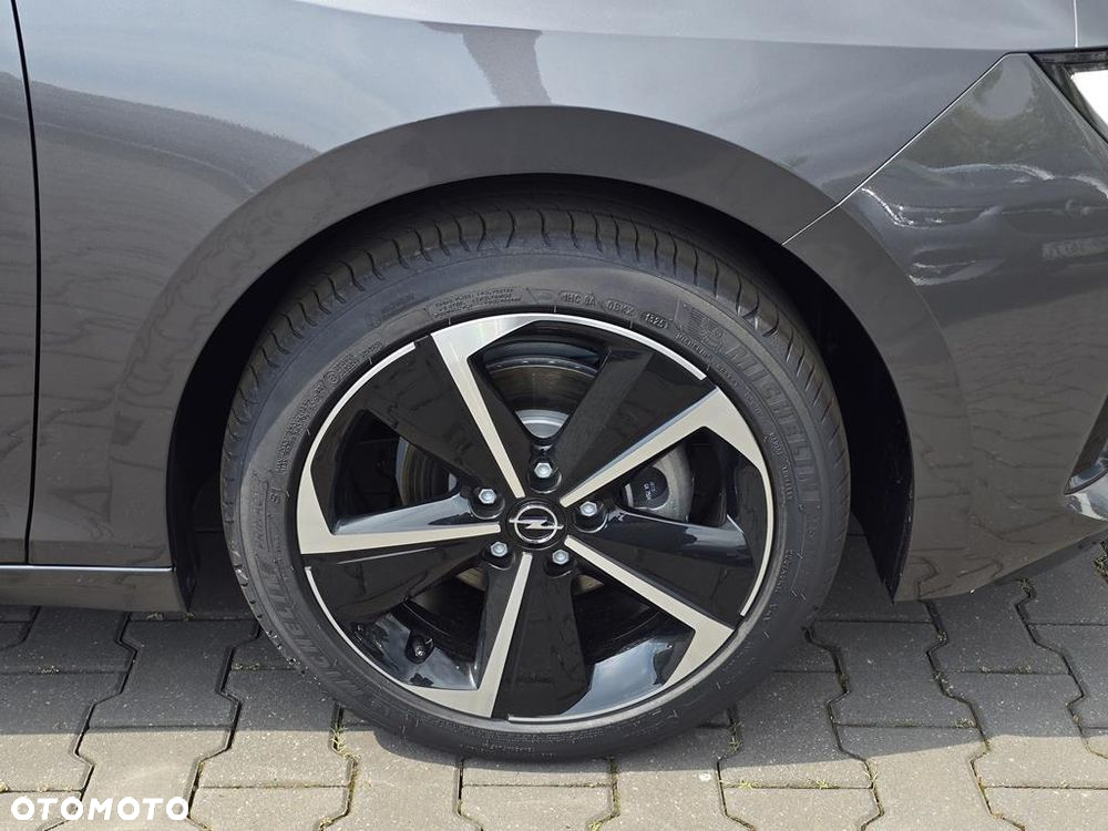 Opel Astra VI 1.2 T GS S&S - 30