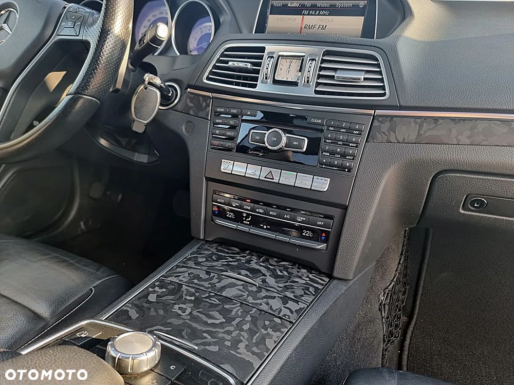 Mercedes-Benz Klasa E - 24