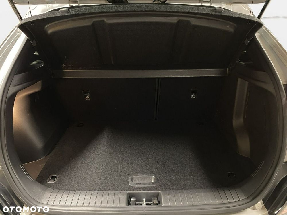 Hyundai Kona - 19