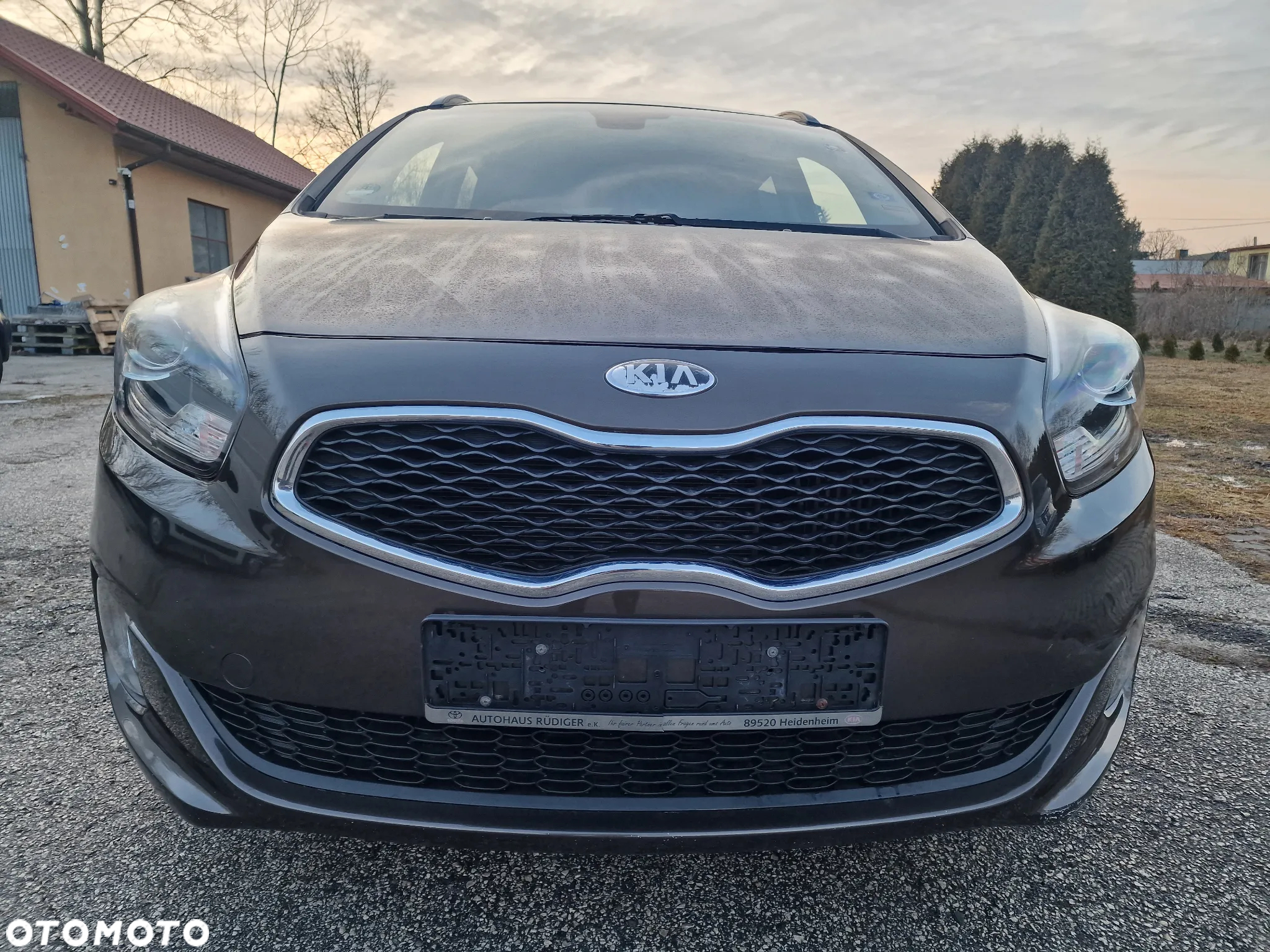 Kia Carens 1.7 CRDi Spirit - 10