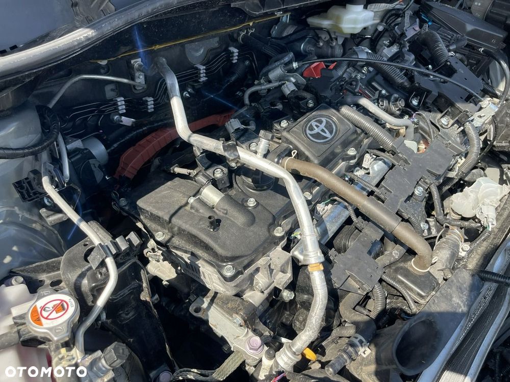 Toyota Corolla Cross 1.8 Hybrid Comfort - 12