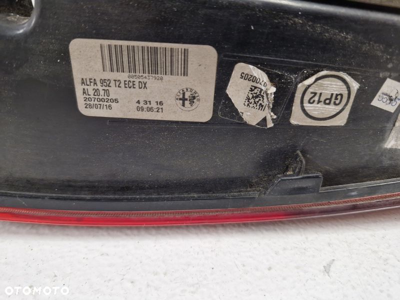 ALFA ROMEO GIULIA LAMPA PRAWY TYŁ PRAWA TYLNA W KLAPĘ 20700205 - 9