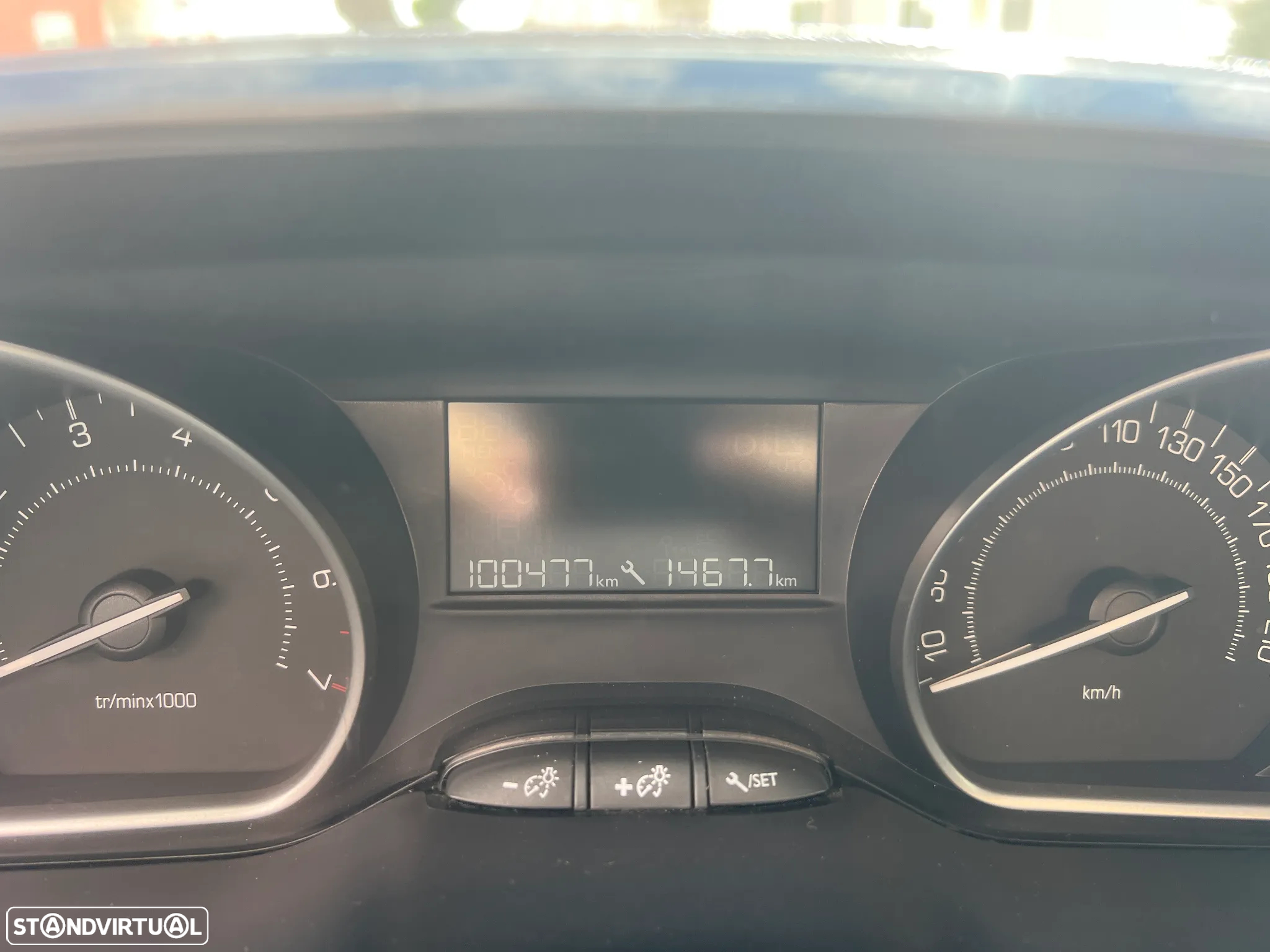 Peugeot 208 1.2 PureTech Style - 15