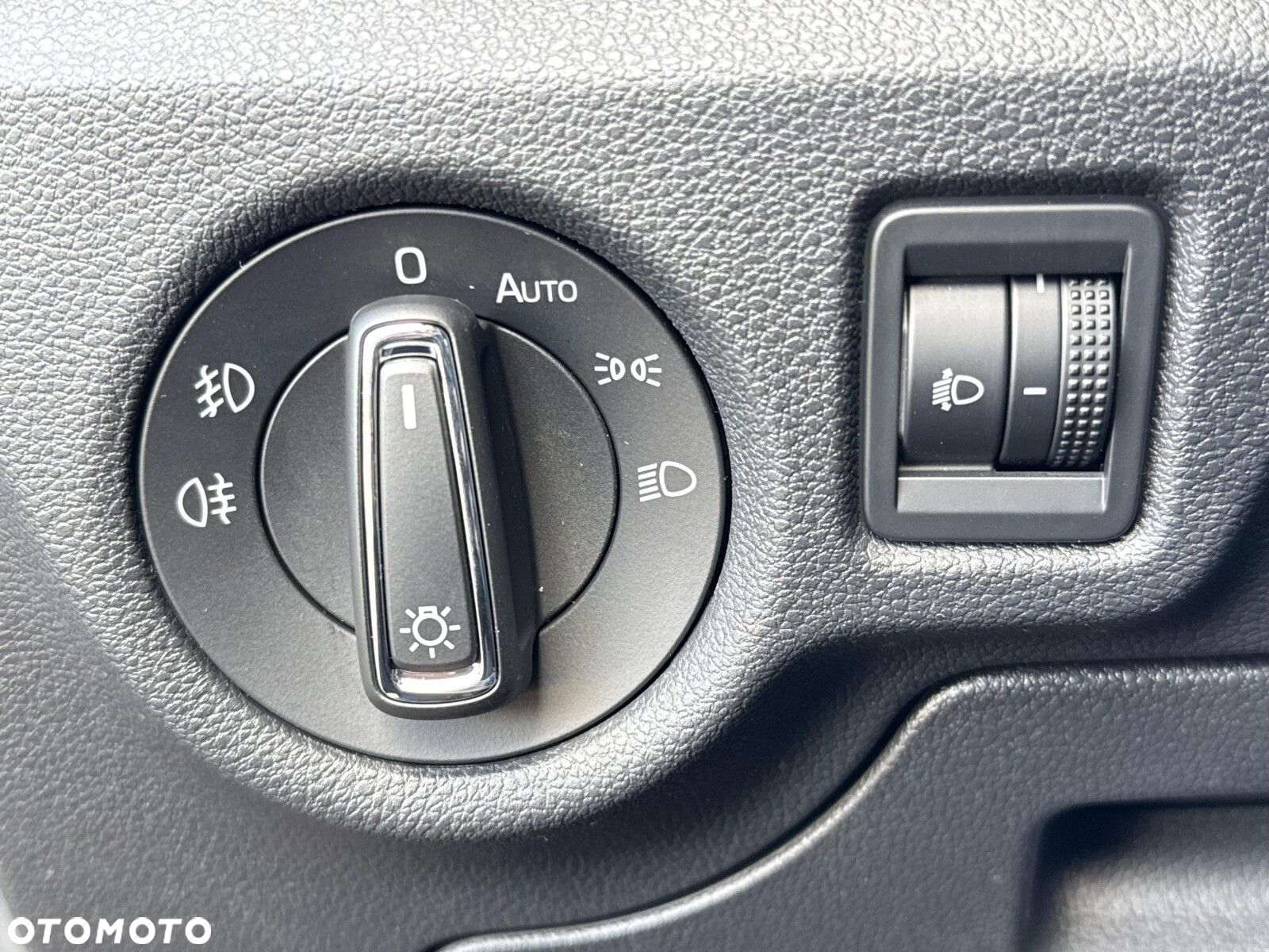 Skoda Kamiq 1.5 TSI Edition 130 DSG - 19