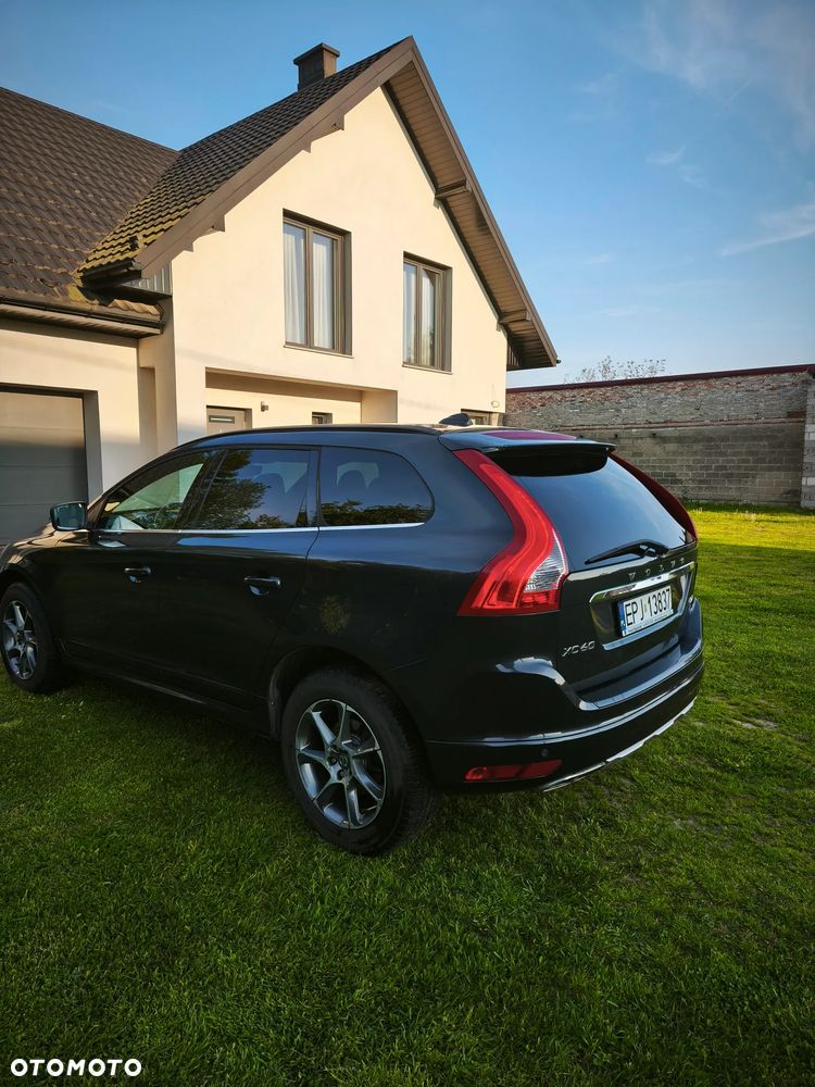 Volvo XC 60 D4 Drive-E Momentum - 6