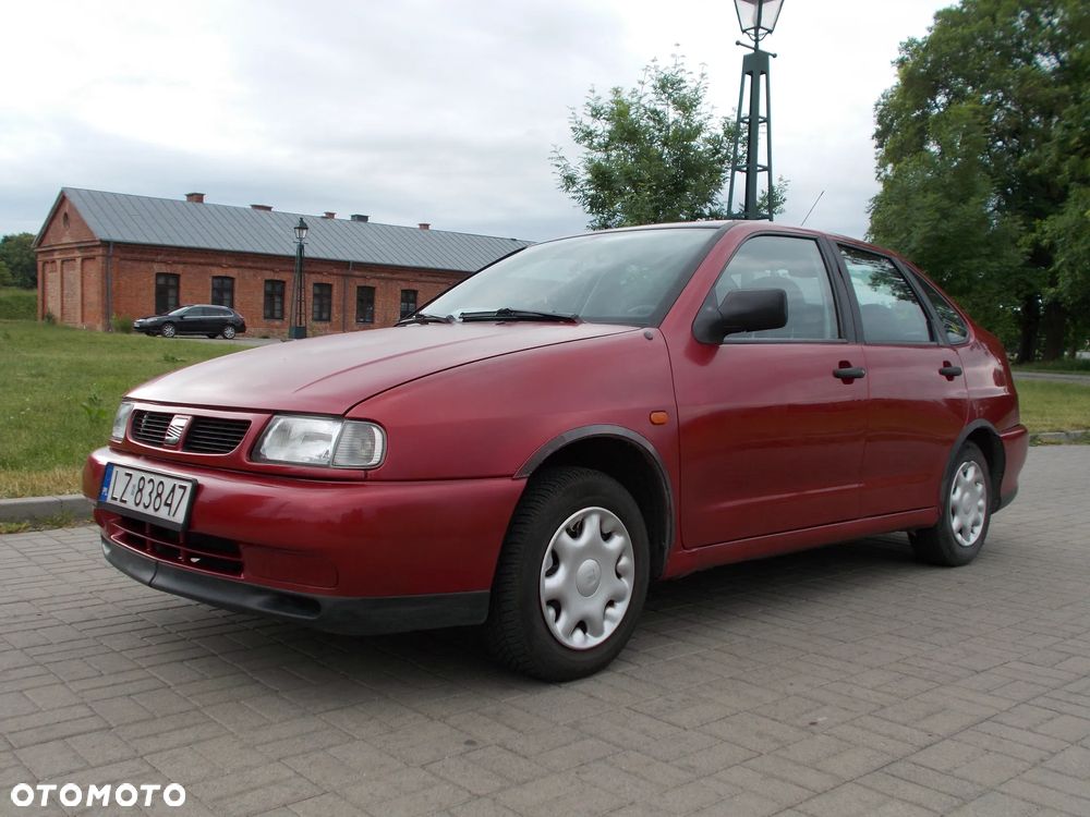 Seat Cordoba - 1
