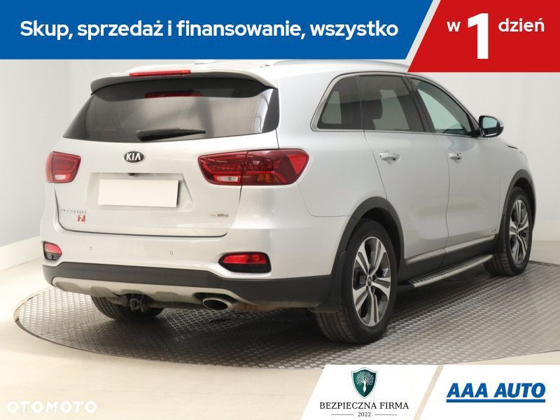 Kia Sorento - 7