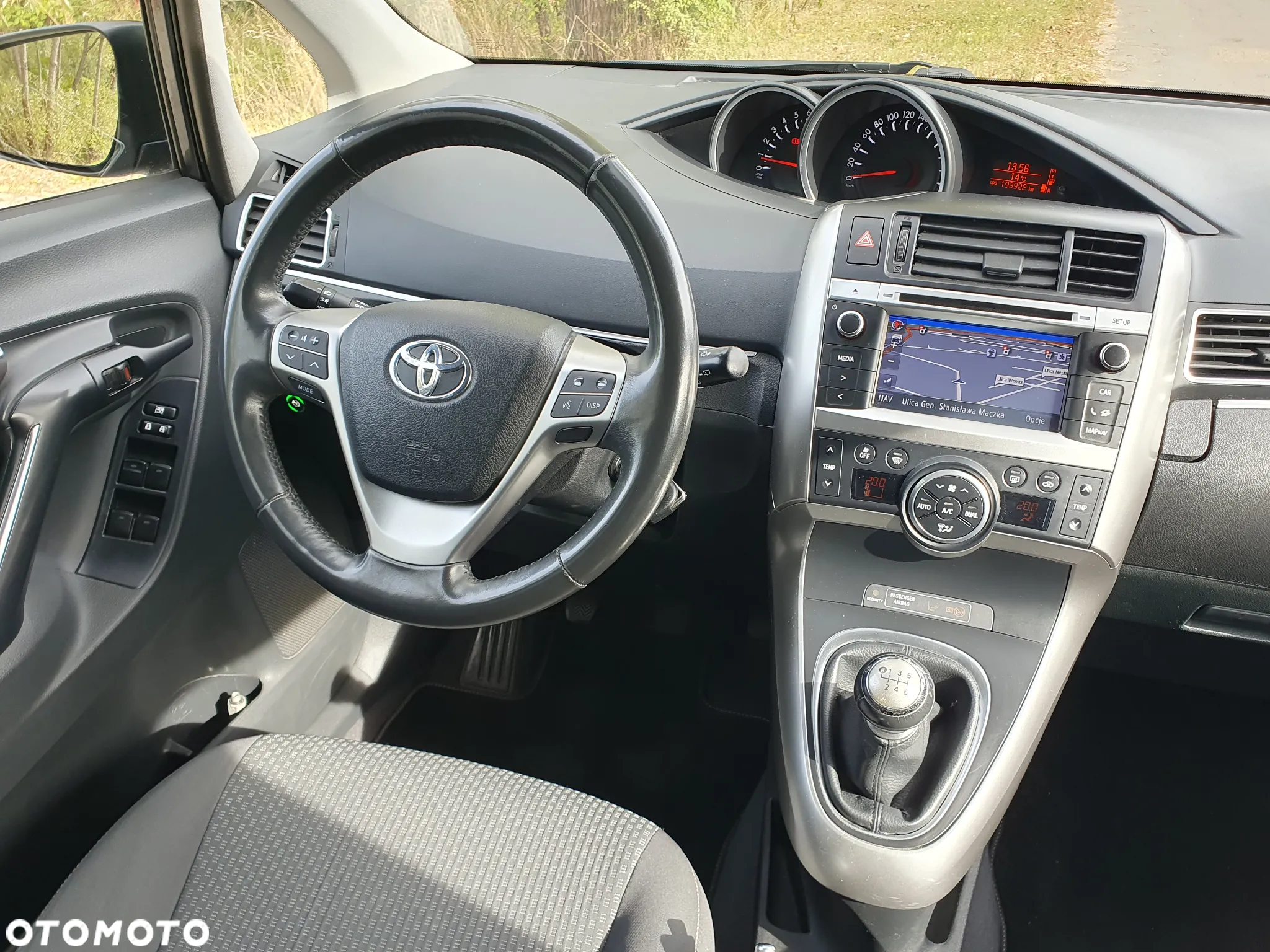 Toyota Verso 1.8 Premium 7os EU6 - 6