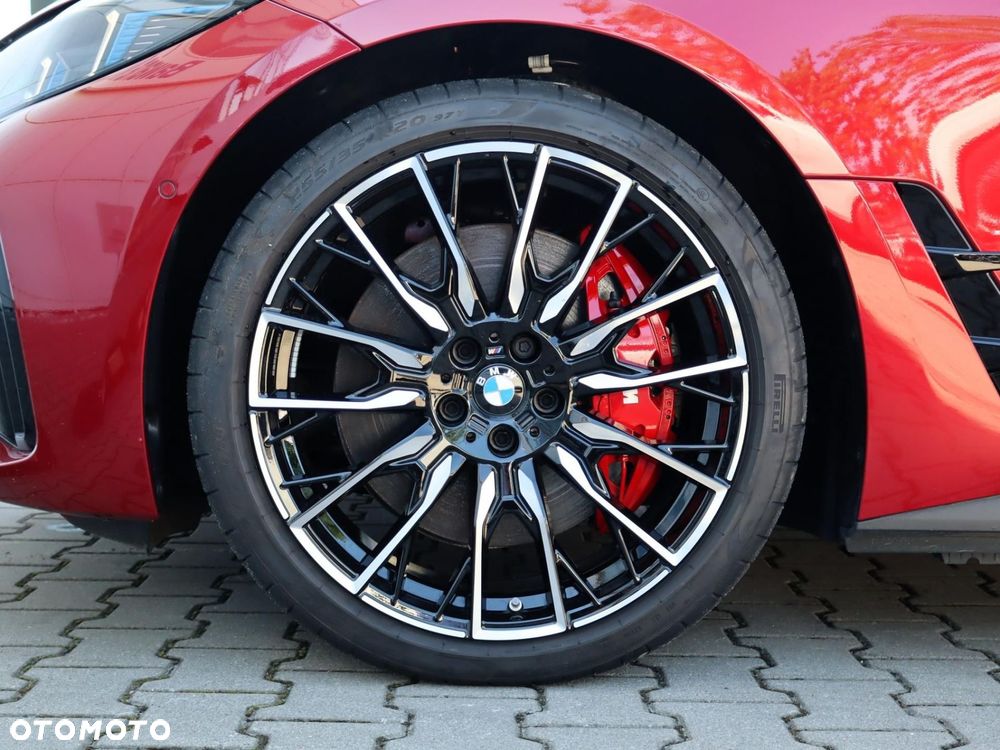 BMW i4 - 4