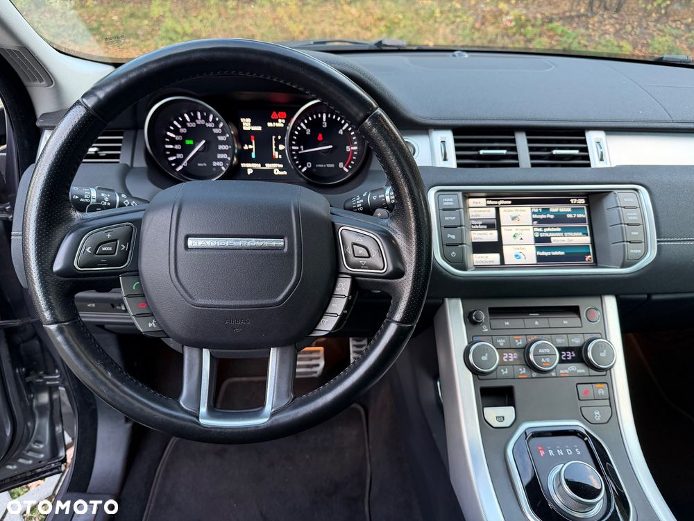 Land Rover Range Rover Evoque SD4 Black Dynamic - 35