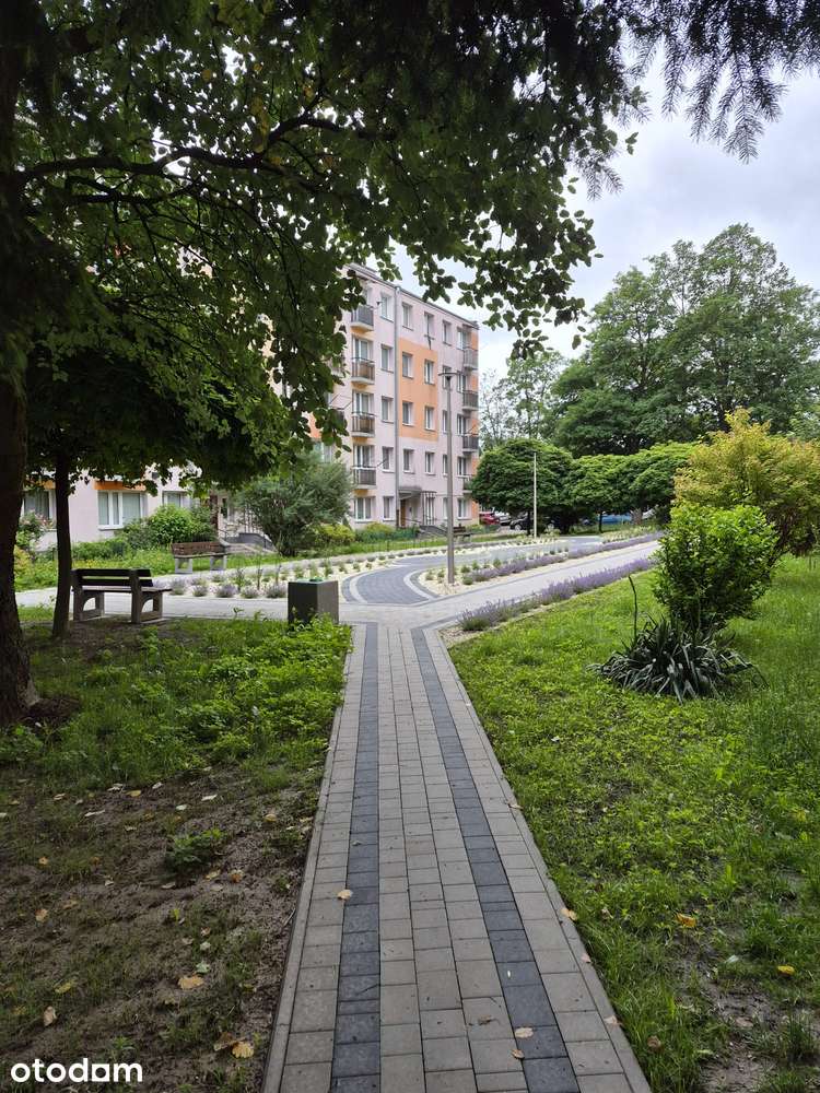 Przestronne mieszkanie 57,7 m² – os. KSM, ul. Zagórska 72 w Kielcach